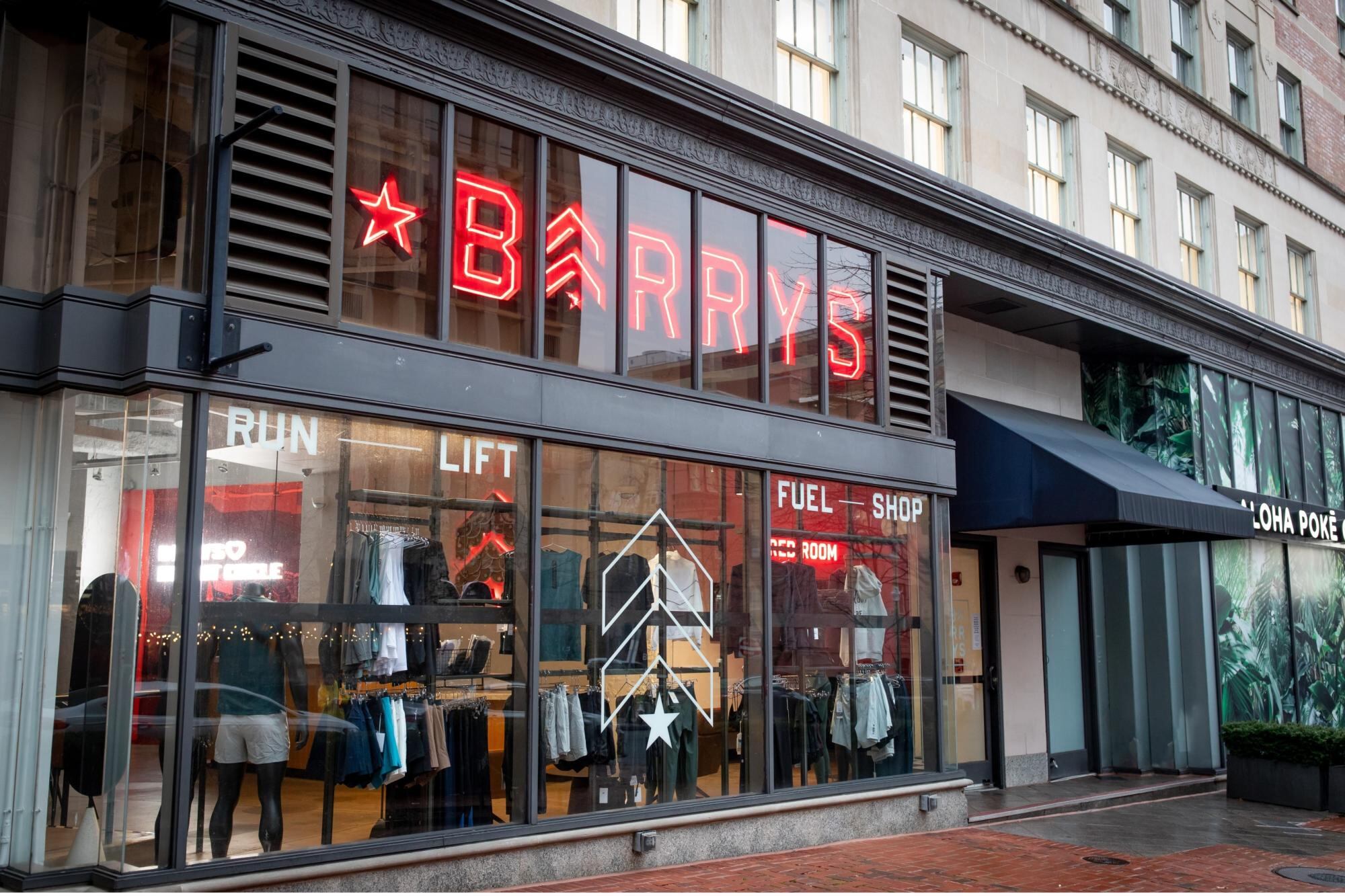 Barry’s